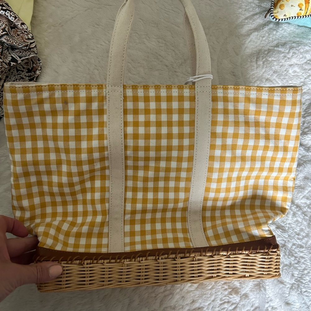 Pamela Munson Gardener Tote Bag with Wicker Base